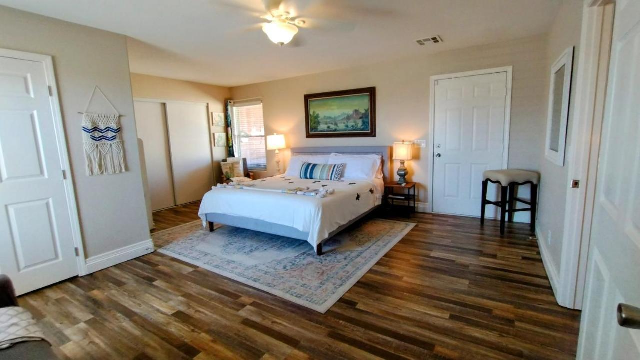 Falcon Cottage Pahrump Eksteriør billede