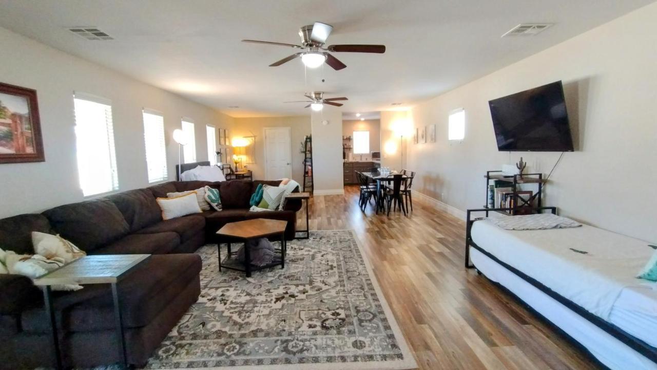 Falcon Cottage Pahrump Eksteriør billede